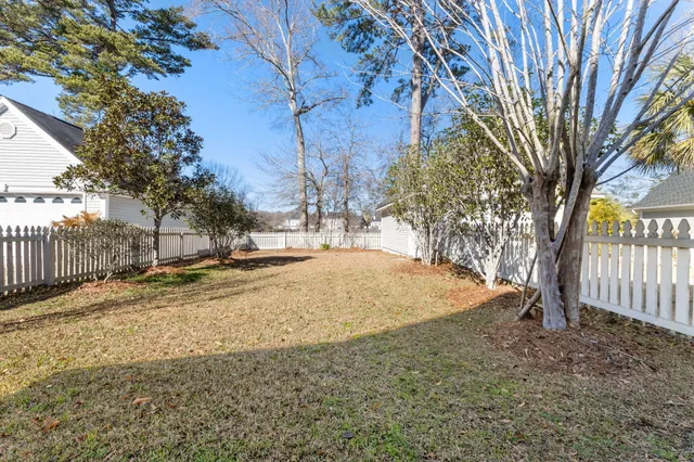 $2,295 | 51 Regency Oaks Drive, Summerville, SC 29485