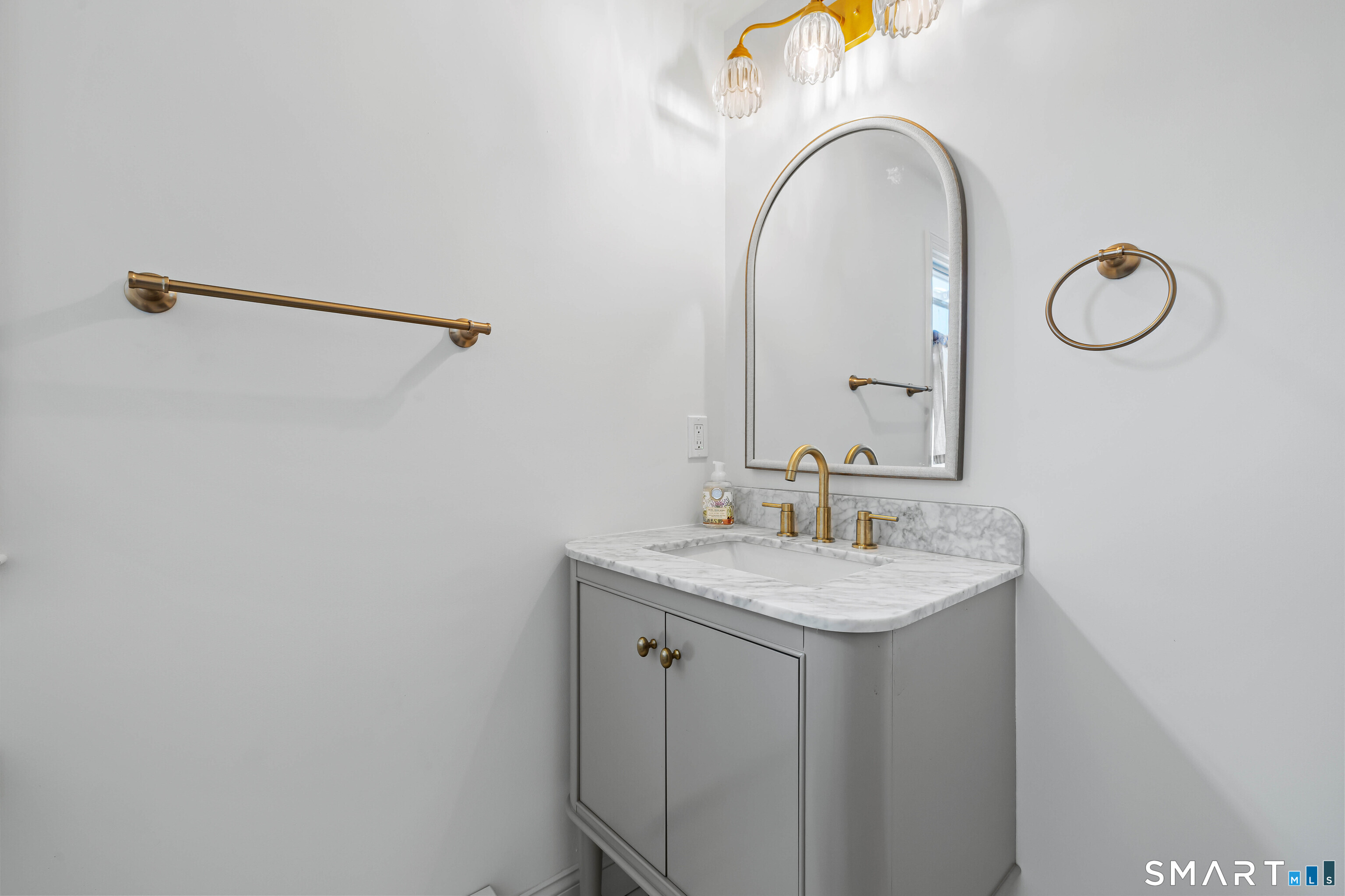 144 Shore Road Clinton, CT 06413 - Photo 23 of 38 Gallery Image 23