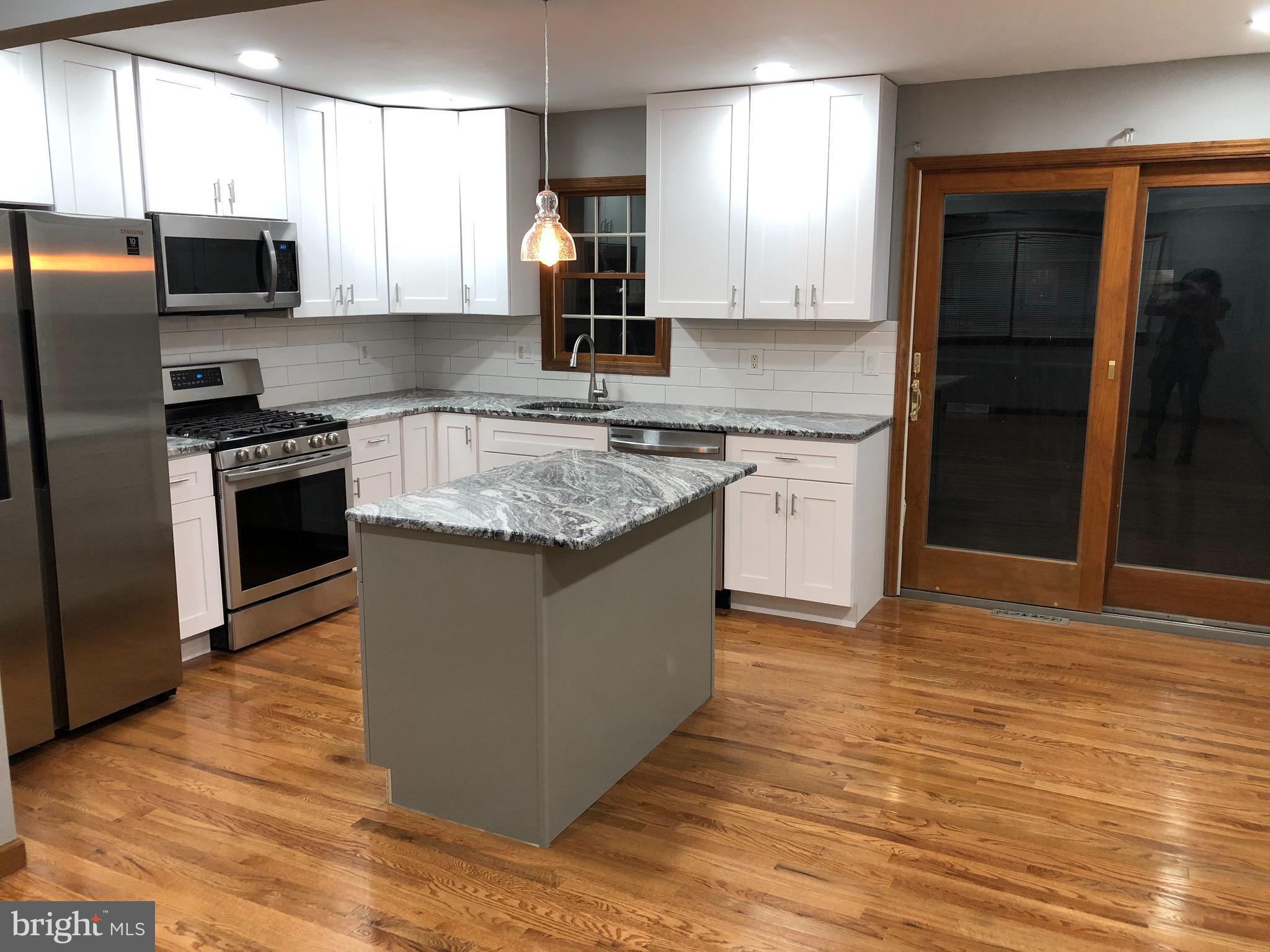 130 Quaker Road Pennsville, NJ 08070 - Photo 8 of 40