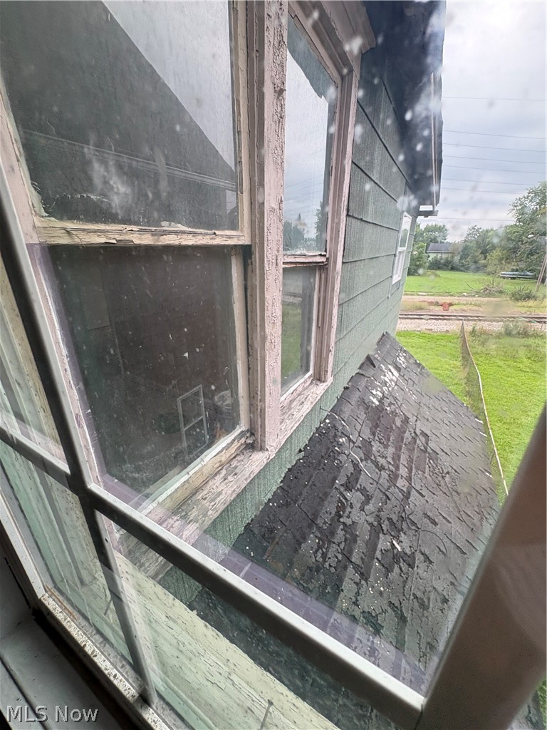 1210 Lawrence Road Northeast Canton, OH 44705 - Photo 23 of 38 Gallery Image 23