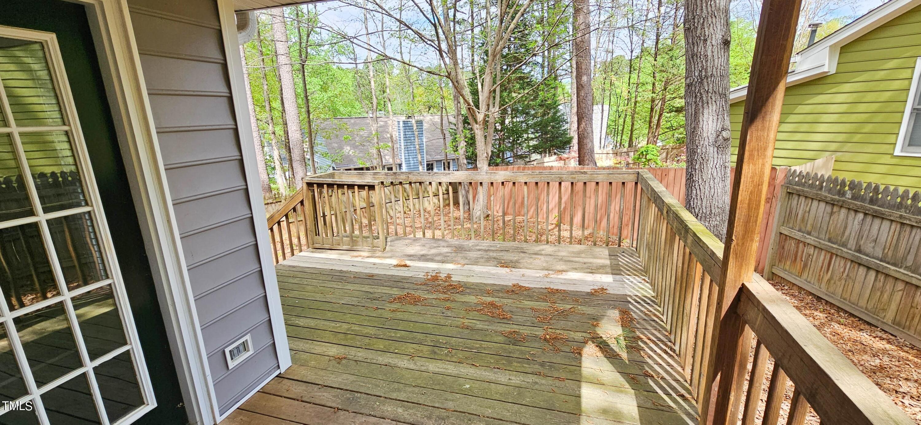 2141 Leadenhall Way Raleigh, NC 27603 - Photo 19 of 24 a view of balcony with floor