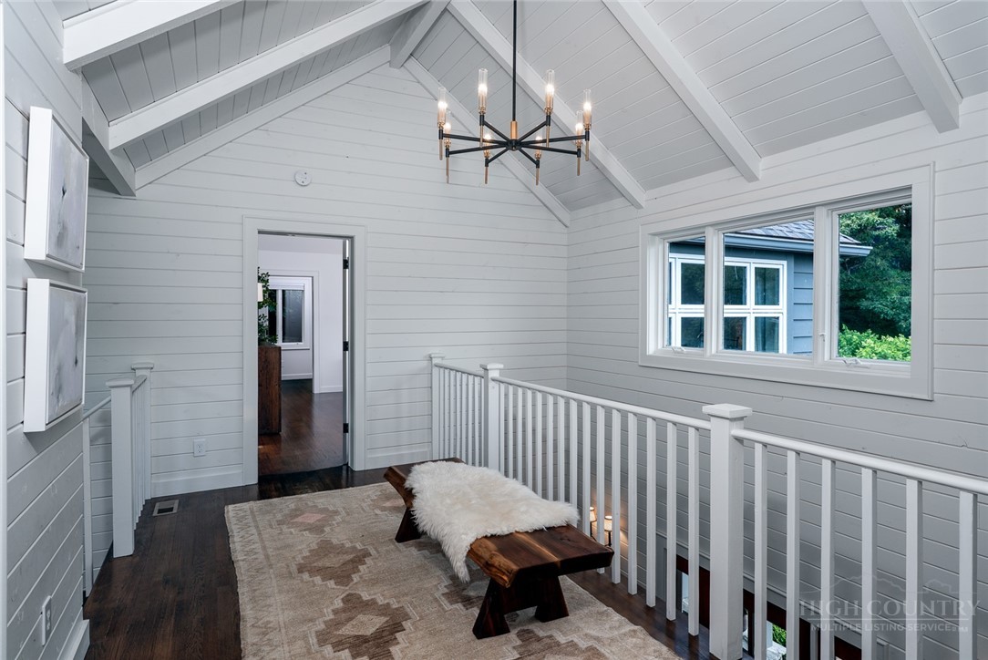 403 Laurel Park Road Blowing Rock, NC 28605 - Photo 23 of 46