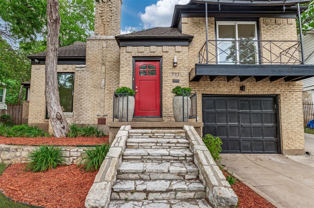 702 North Hampton Road Dallas, TX 75208 - Photo 2 of 35