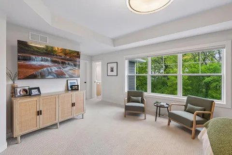 $1,075,000 | 5310 Scenic Loop Run, Chaska, MN 55318