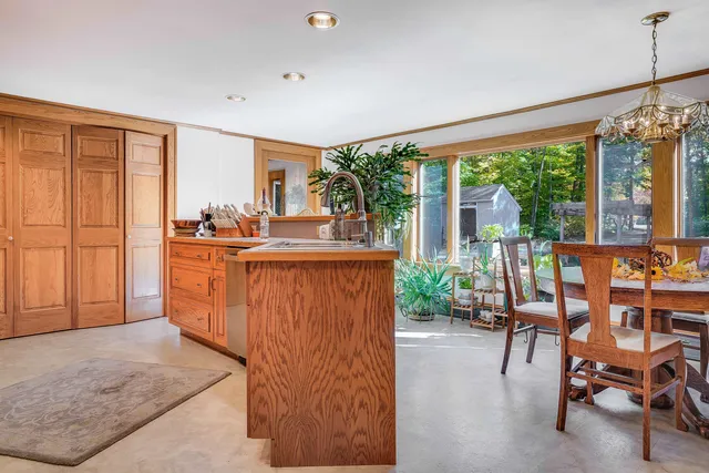 $749,900 | 53 Lark Street, Franklin, NH 03235