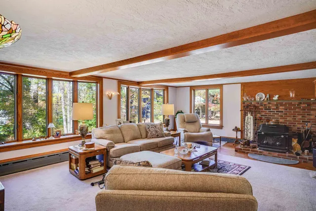 $749,900 | 53 Lark Street, Franklin, NH 03235