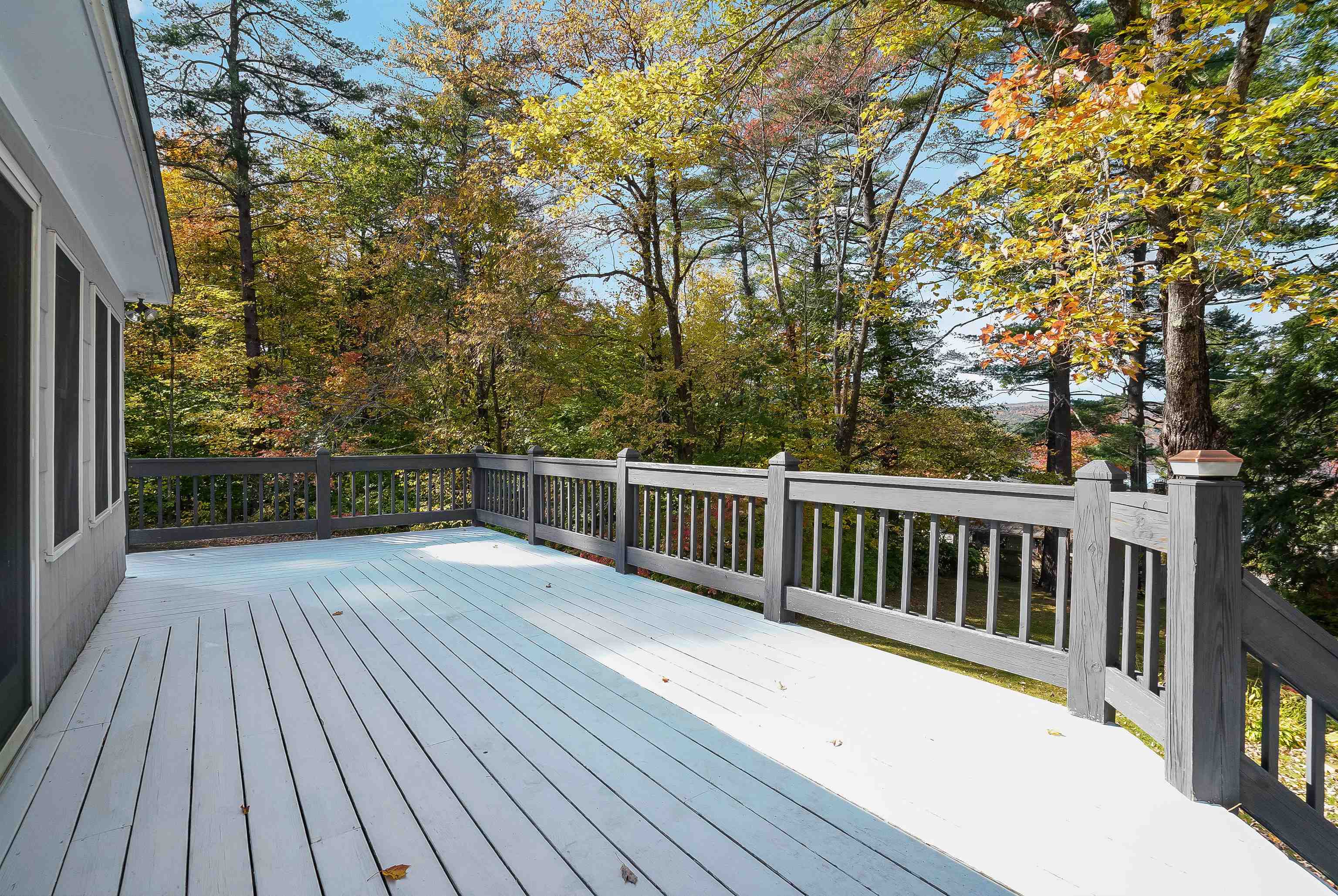 53 Lark Street Franklin, NH 03235 - Photo 8 of 49