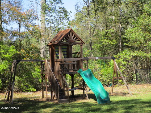 12751 Northwest Bird Pond Road Bristol, FL 32321 - Photo 3 of 31 Gallery Image 3