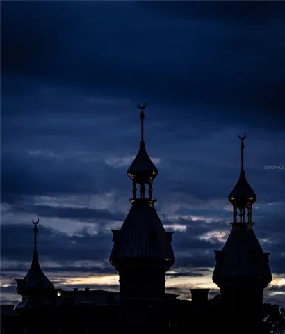 $335,000 | 11447 Captiva Kay Drive, Riverview, FL 33569