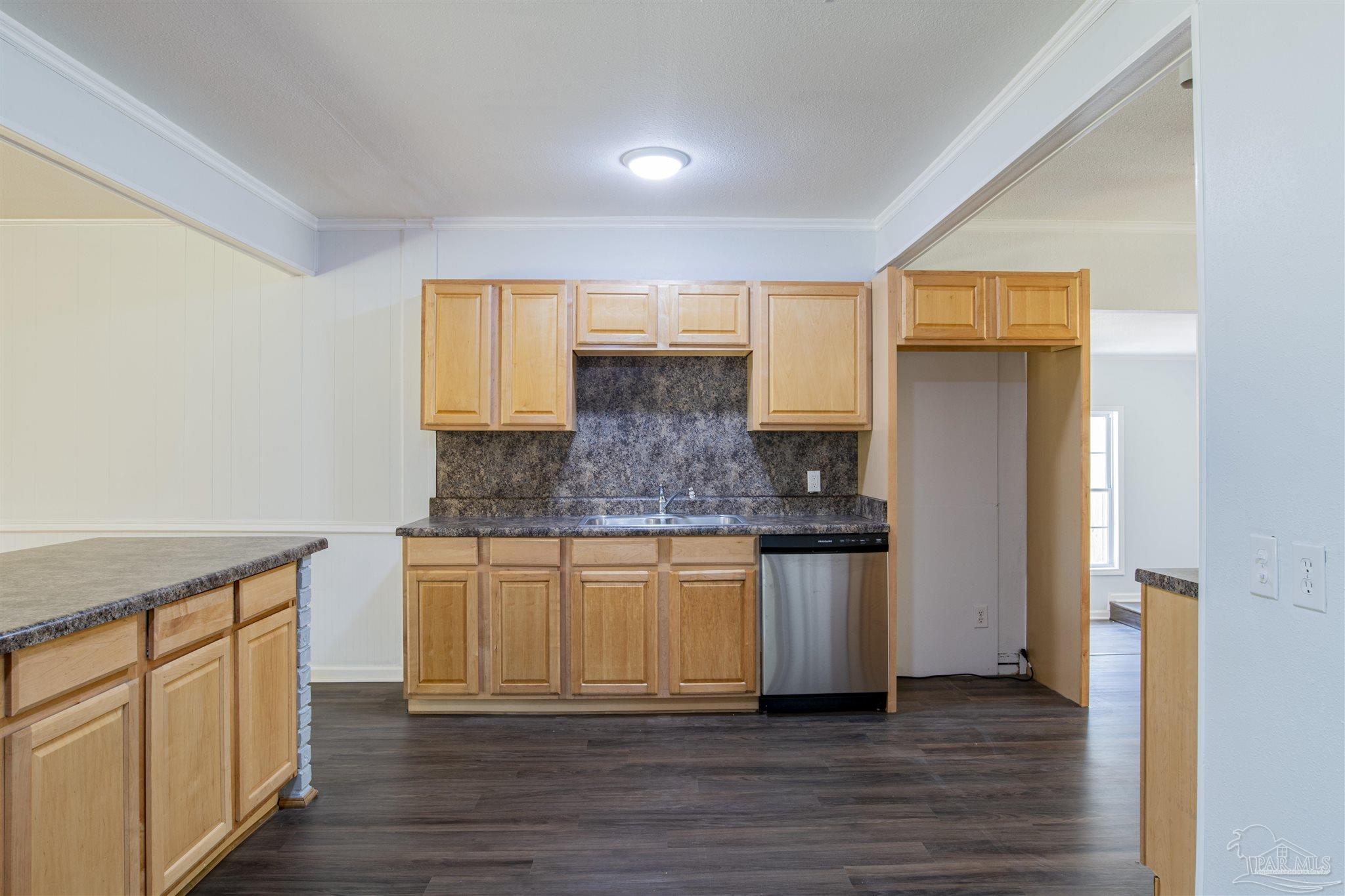 108 Country Club Road Pensacola, FL 32507 - Photo 14 of 29 Gallery Image 14