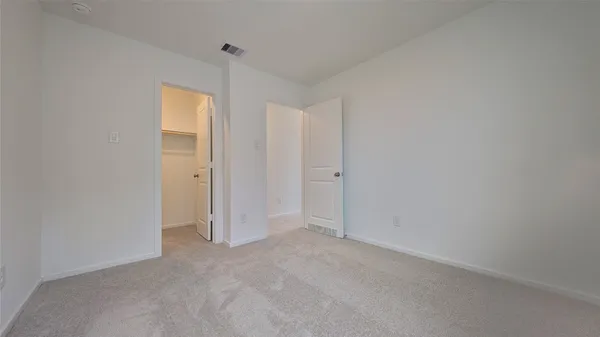 $2,100 | 16806 Old Wagon Way, Hockley, TX 77447