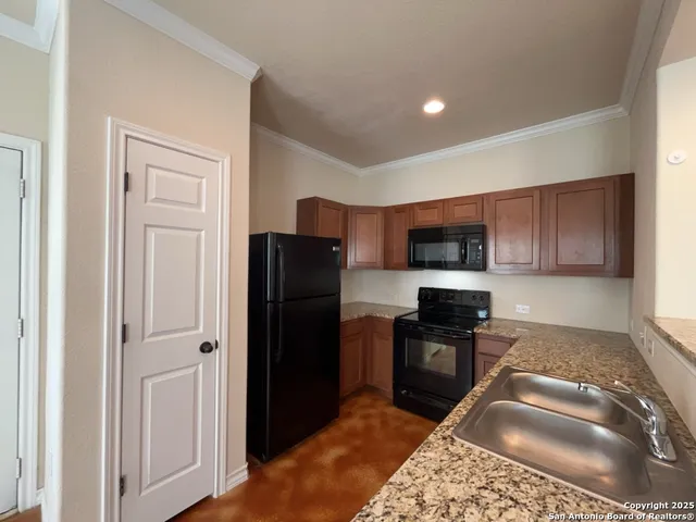 $1,395 | 16819 Dancing Ava, Unit 4, Selma, TX 78154