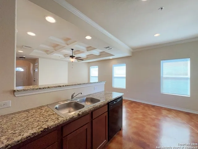 $1,395 | 16819 Dancing Ava, Unit 4, Selma, TX 78154