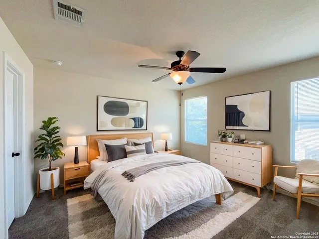 $1,395 | 16819 Dancing Ava, Unit 4, Selma, TX 78154