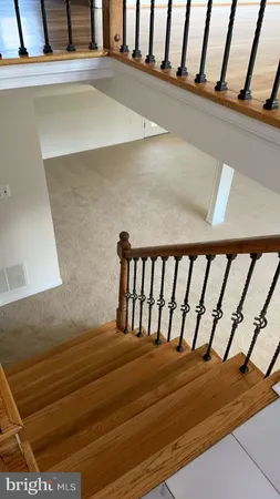 $4,000 | 9821 Hampton Lane, Fairfax, VA 22030