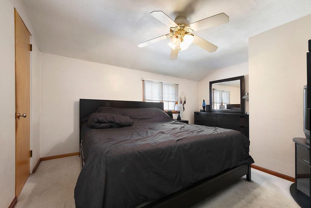 139 North Vireo Drive McKees Rocks, PA 15136 - Photo 15 of 25