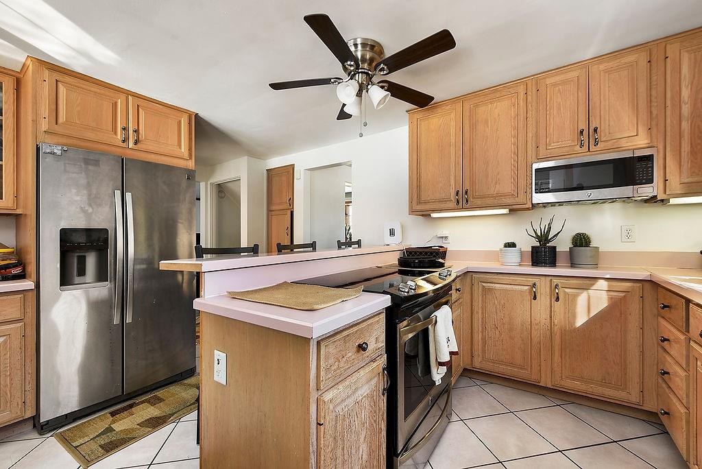 139 North Vireo Drive McKees Rocks, PA 15136 - Photo 10 of 25