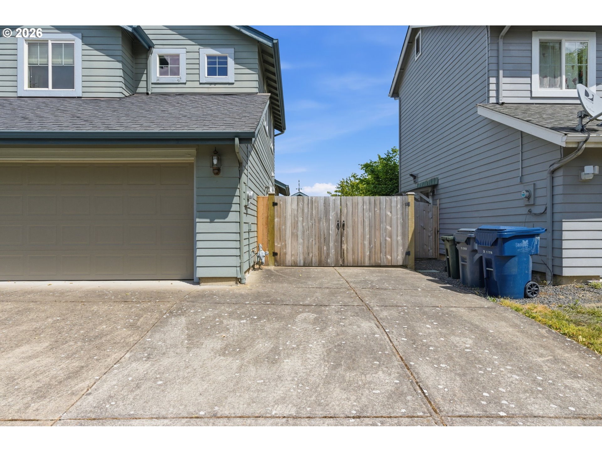 5475 Charles Way Eugene, OR 97402 - Photo 3 of 48