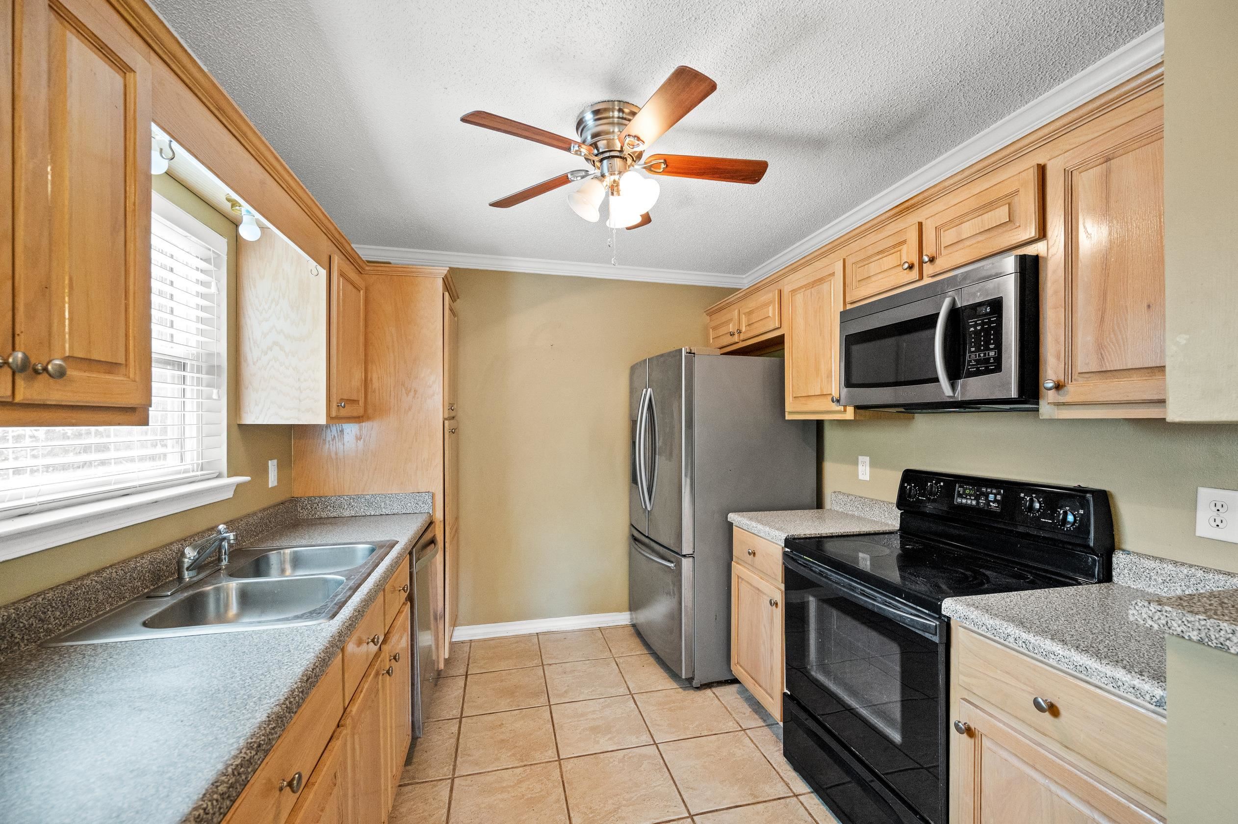 347 Ridgewood Drive Daphne, AL 36526 - Photo 9 of 29
