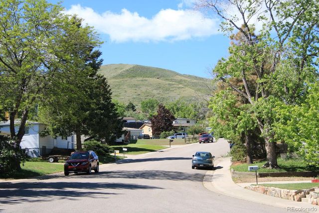 $640,000 | 15887 West 3rd Avenue, Golden, CO 80401
