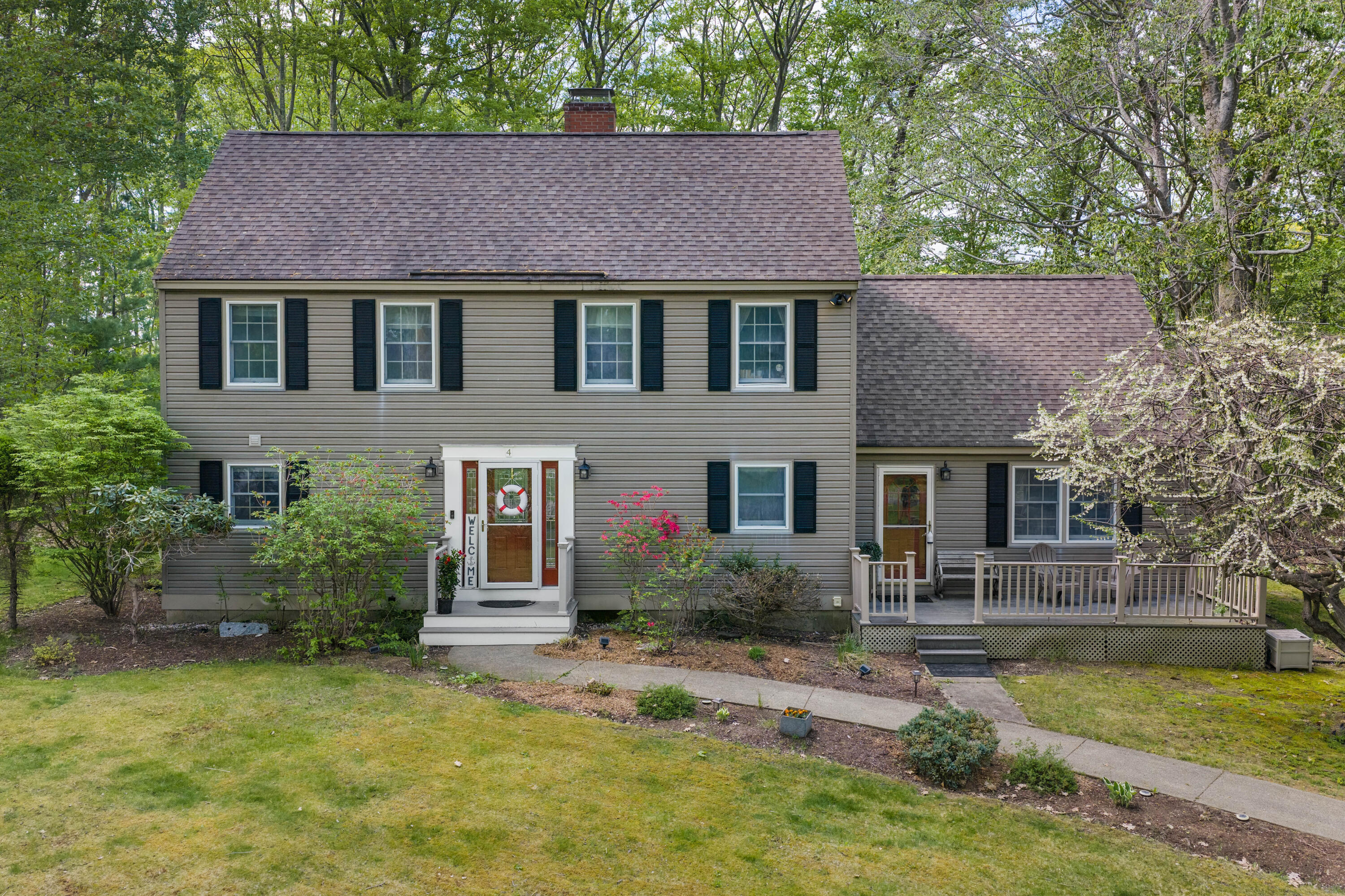 4 Deer Ridge Lane Kittery, ME 03904 - Photo 25 of 39 Front of Home