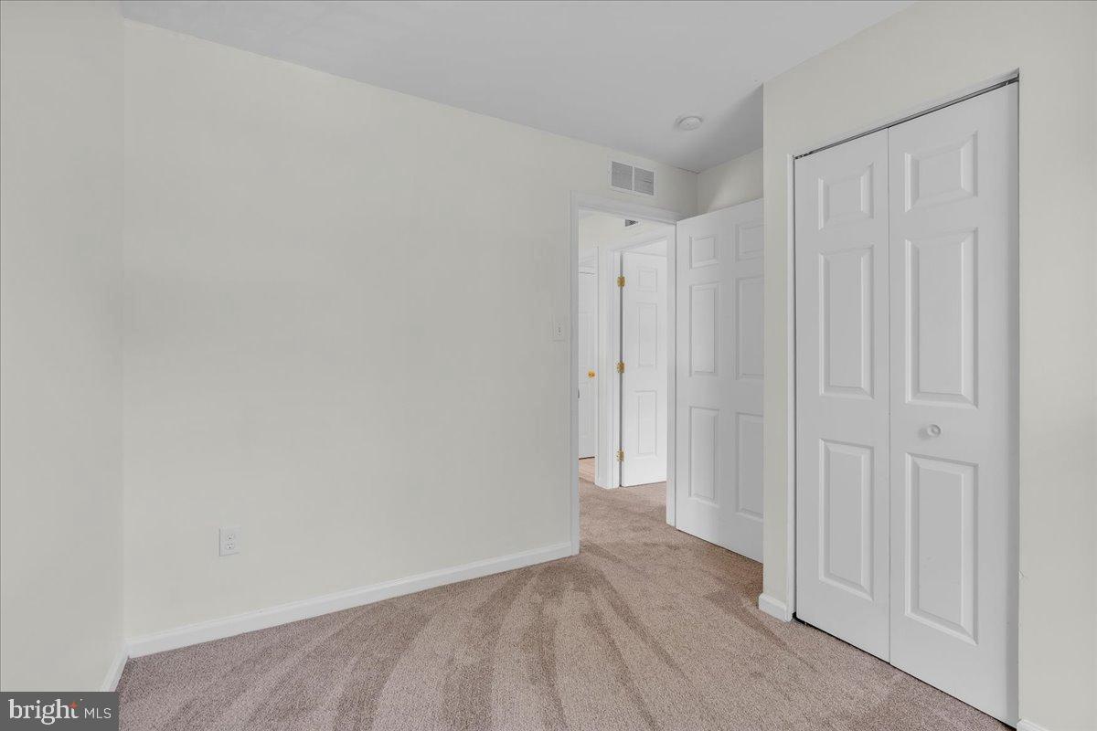 27 Golf View Court Pine Hill, NJ 08021 - Photo 16 of 33 a view of an empty room