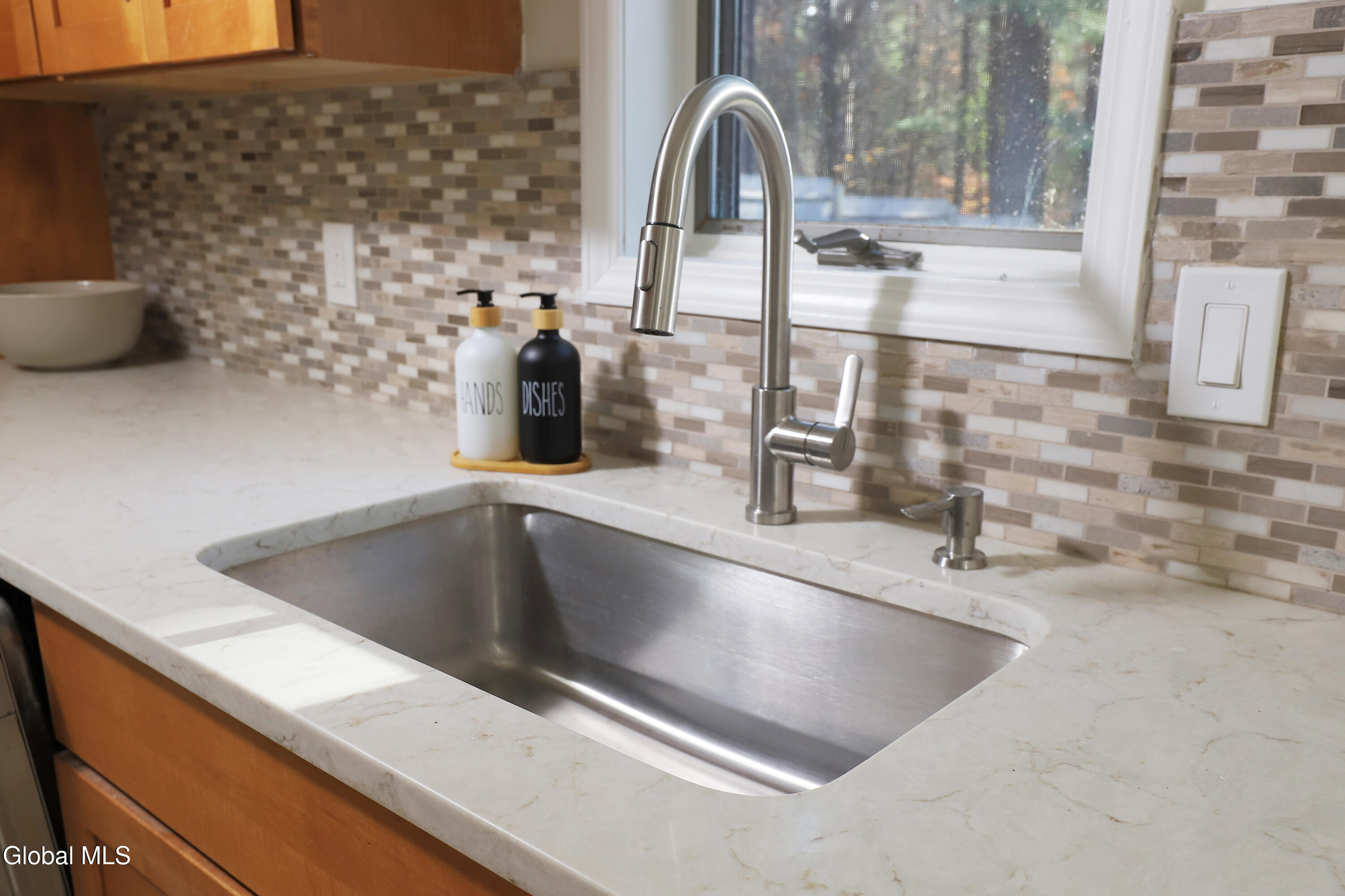 198 Thimbleberry Road Malta, NY 12020 - Photo 25 of 43 Kitchen - sink