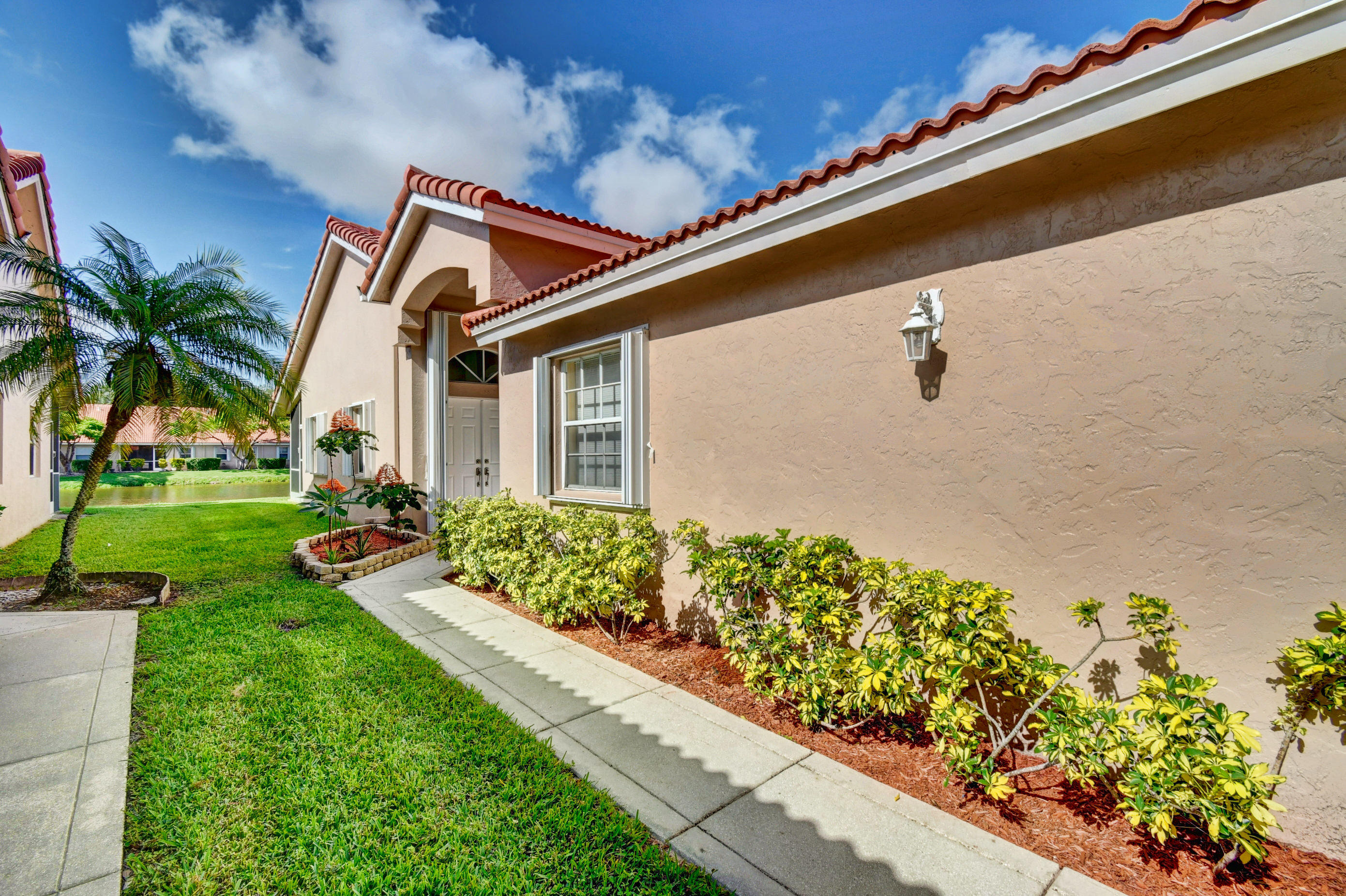 8236 Vía Bella Boca Raton, FL 33496 - Photo 8 of 71 23_dsc_7232_3_4_5_6