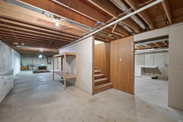 $369,500 | 64790 Liberty Trail, North Liberty, IN 46554