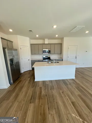 $2,350 | 128 Rolling Mdw Way, Kathleen, GA 31047