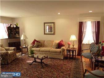 1203 Greenhill Road Flourtown, PA 19031 - Photo 2 of 12 Living Room