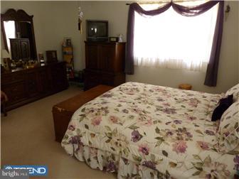 1203 Greenhill Road Flourtown, PA 19031 - Photo 5 of 12 Bedroom - Main
