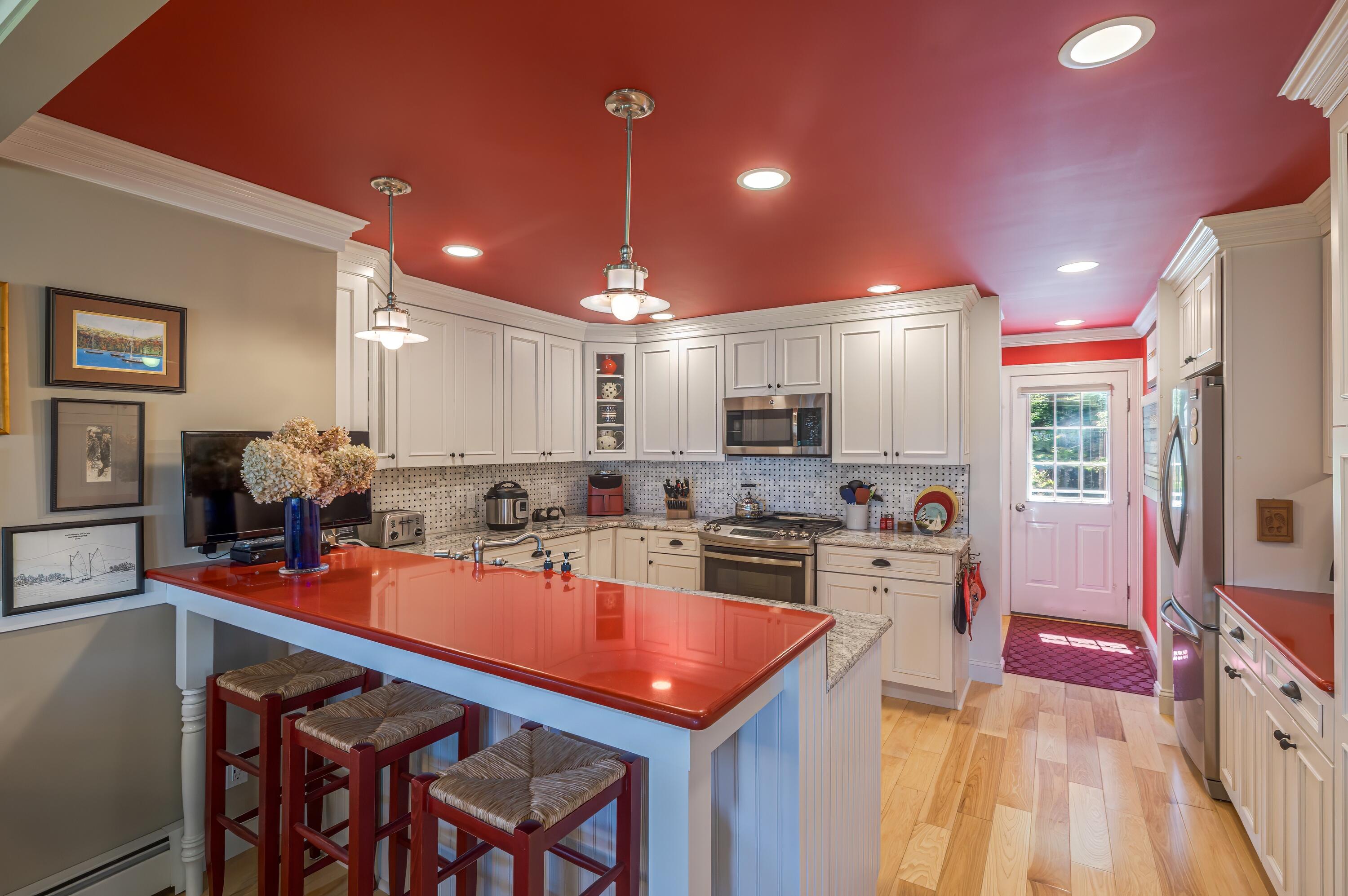 25 B Richardson Road, Unit B Bass Harbor, ME 04653 - Photo 7 of 53