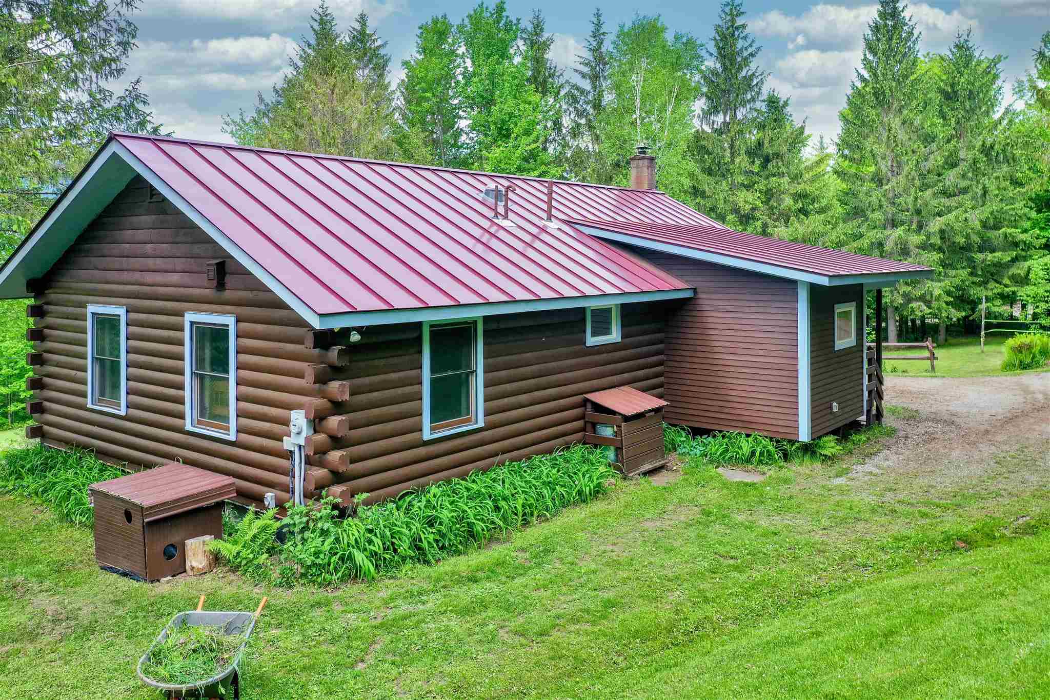 54 Fletcher Road Waterville, VT 05492 - Photo 4 of 35