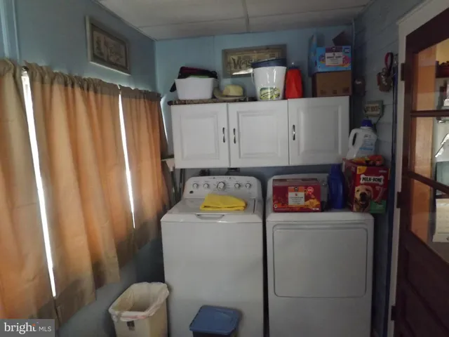 $172,000 | 141 South Nichols Street, St. Clair, PA 17970