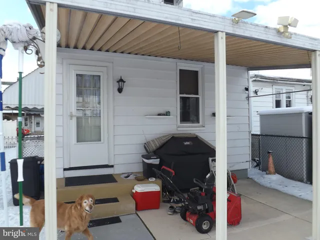 $172,000 | 141 South Nichols Street, St. Clair, PA 17970