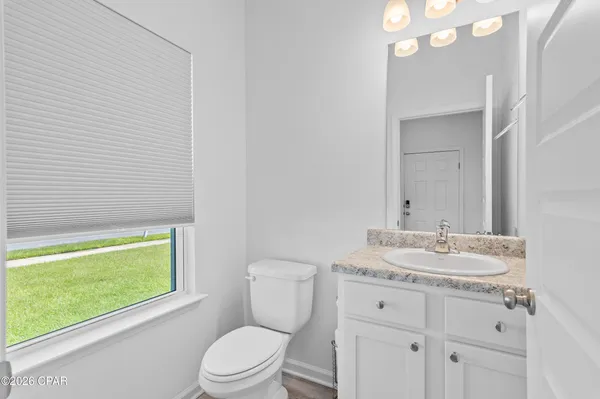 $2,600 | 56 Silverthorn Street, Freeport, FL 32439