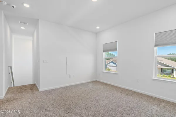$2,600 | 56 Silverthorn Street, Freeport, FL 32439