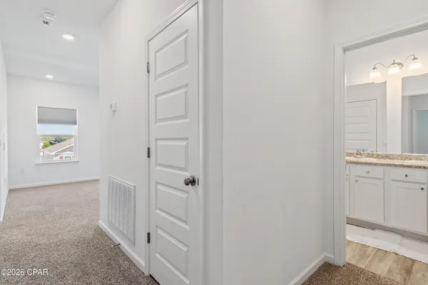 $2,600 | 56 Silverthorn Street, Freeport, FL 32439