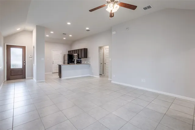 $1,995 | 615 Stampede Road, San Marcos, TX 78666