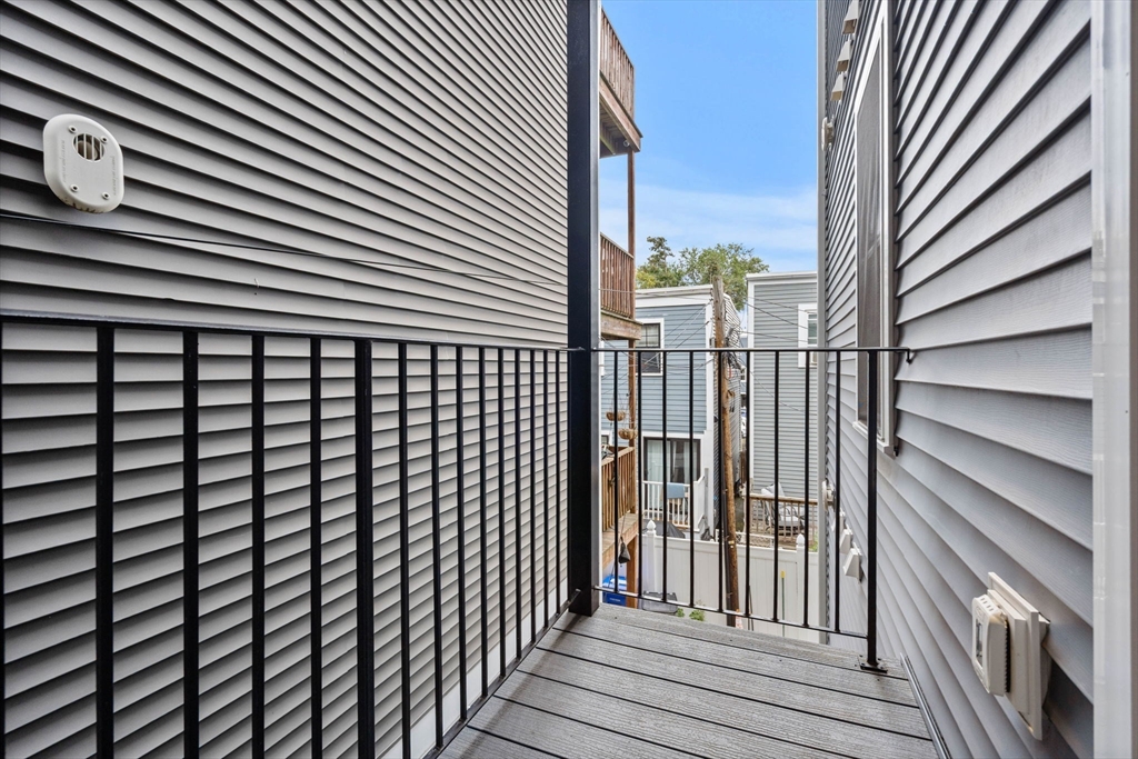 174 West Seventh Street, Unit 2 Boston, MA 02127 - Photo 18 of 35