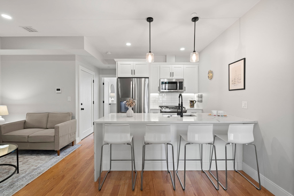 174 West Seventh Street, Unit 2 Boston, MA 02127 - Photo 5 of 35