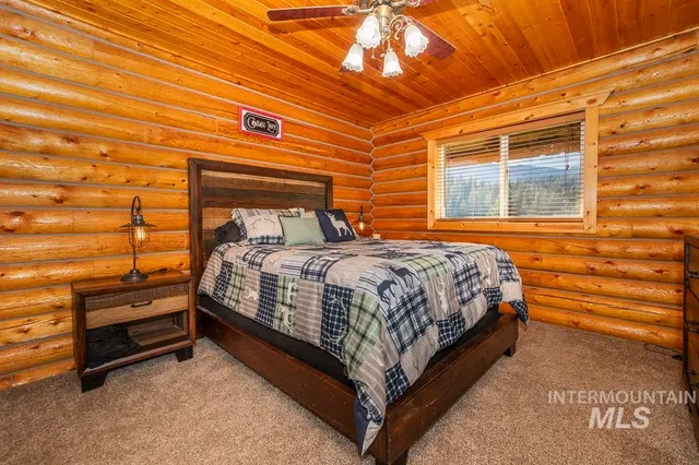 $530,000 | 8 Terrace Drive, Garden Valley, ID 83622