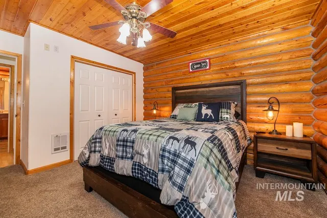 $530,000 | 8 Terrace Drive, Garden Valley, ID 83622