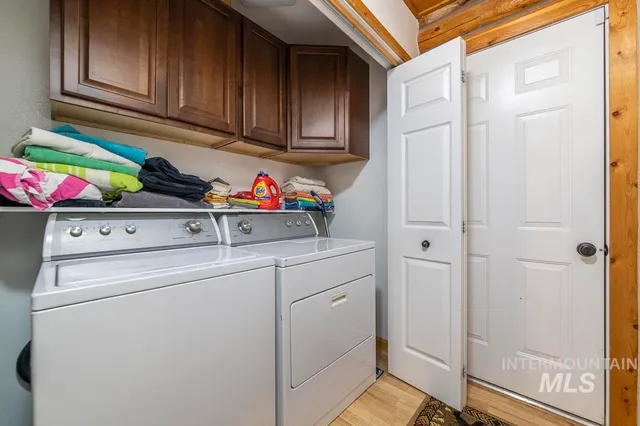 $530,000 | 8 Terrace Drive, Garden Valley, ID 83622