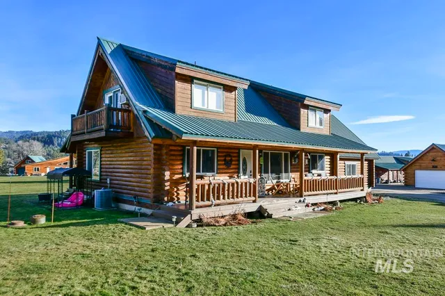 $530,000 | 8 Terrace Drive, Garden Valley, ID 83622