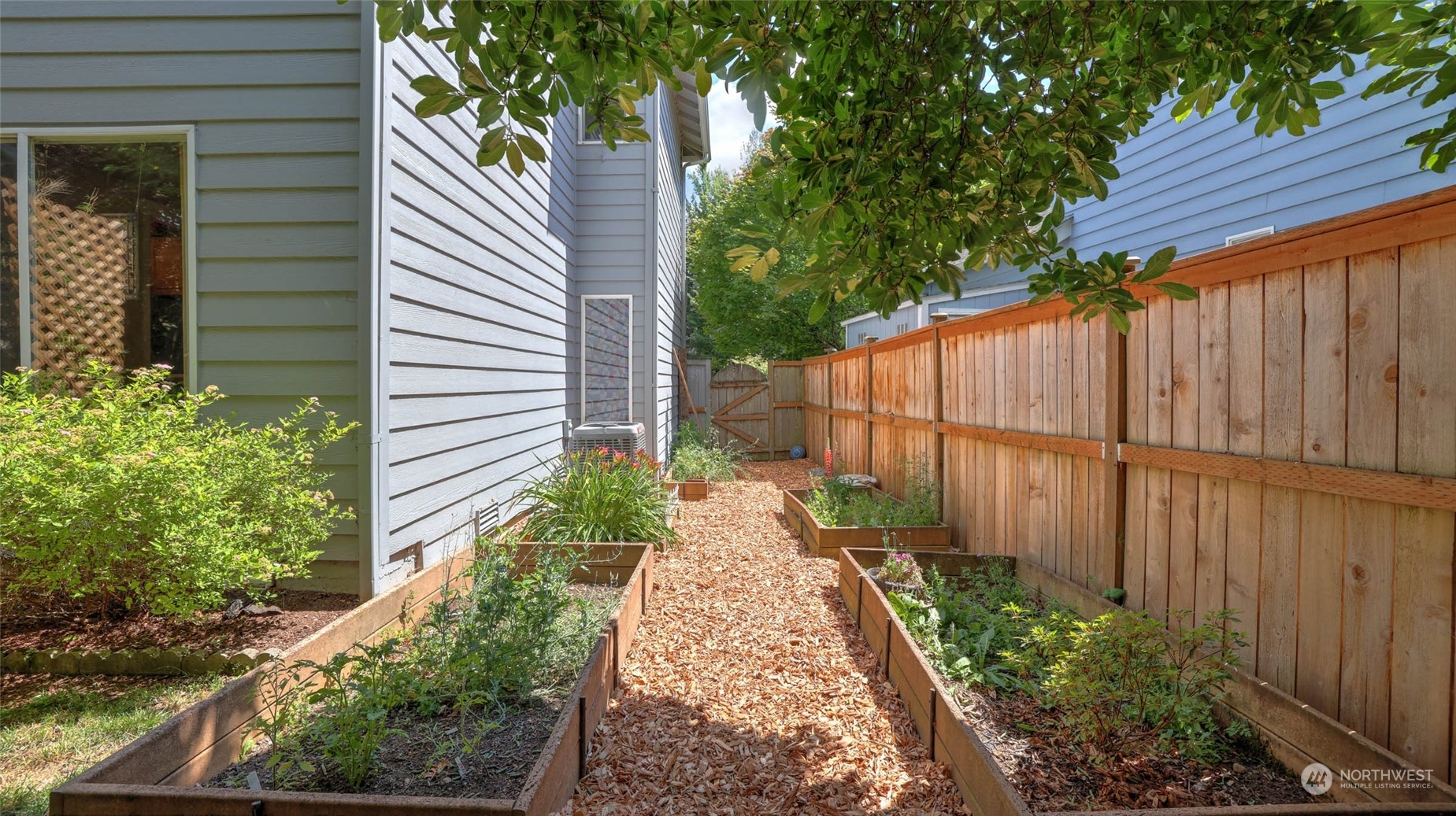 18609 173rd Way Southeast Renton, WA 98058 - Photo 34 of 37 a view of a pathway with a backyard