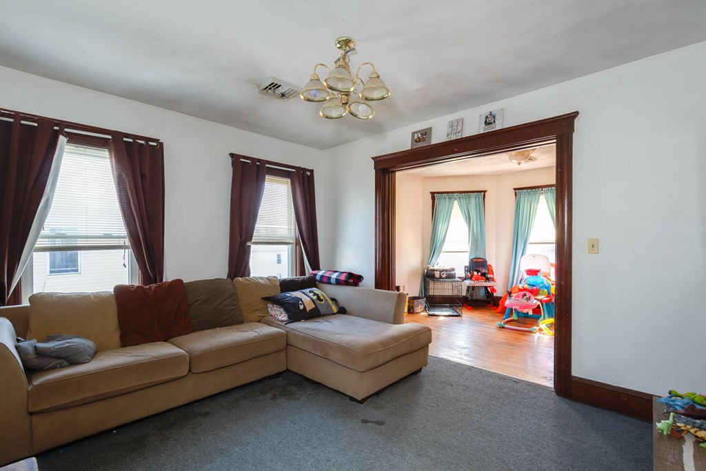 6 Lund Street Worcester, MA 01607 - Photo 26 of 34