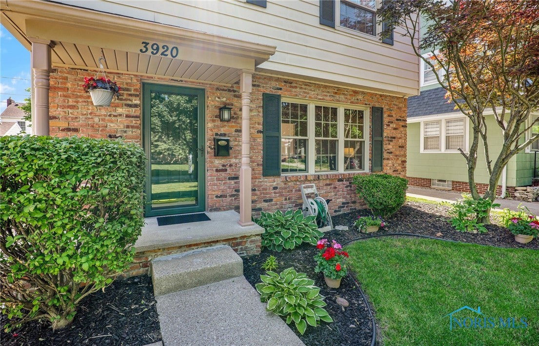3920 Garrison Road Toledo, OH 43613 - Photo 2 of 15 Gallery Image 2