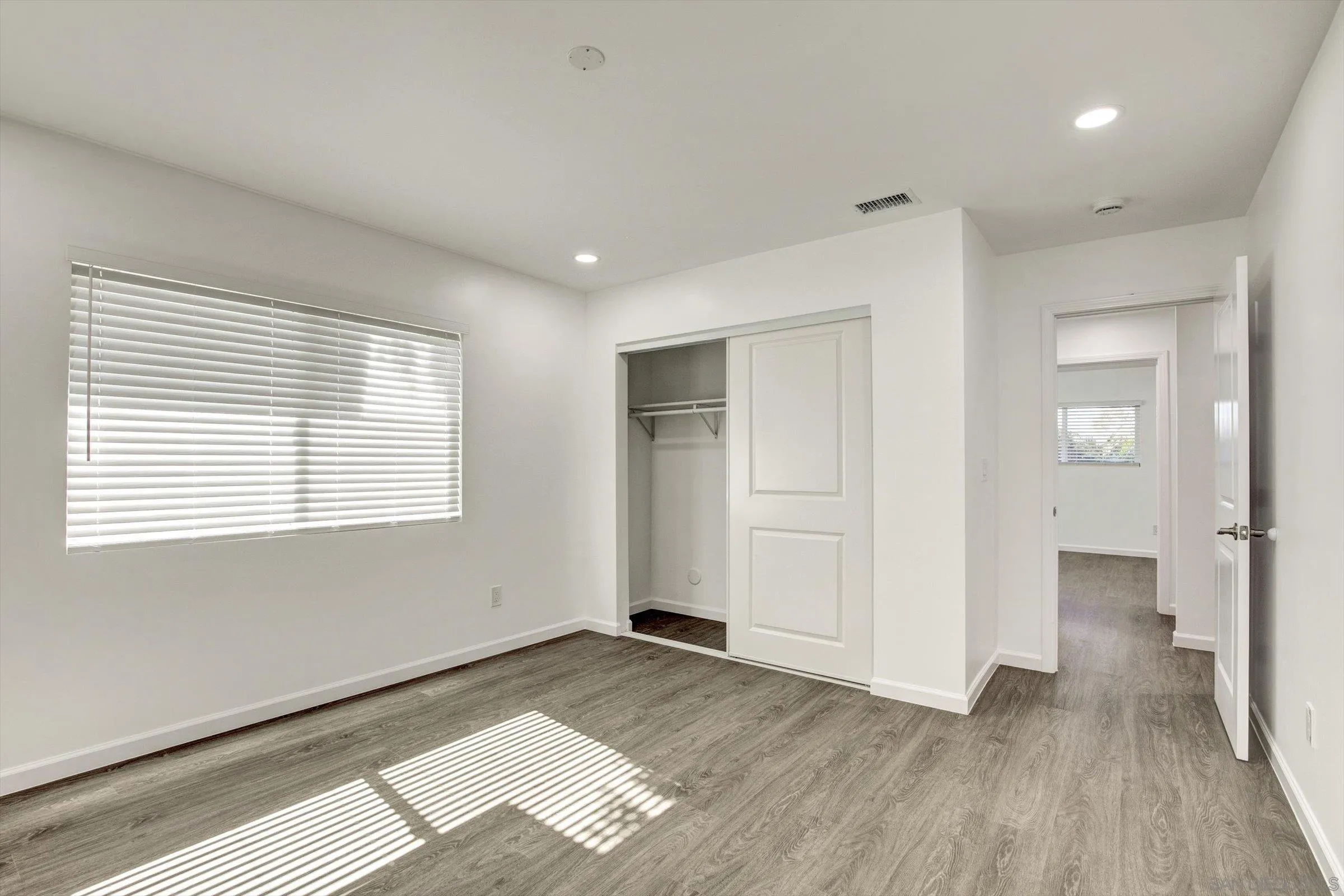 12702 Metate Lane Poway, CA 92064 - Photo 4 of 10